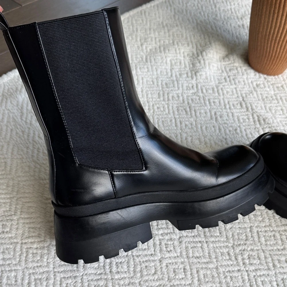 Zara Treaded Chelsea Black Boots Size 41